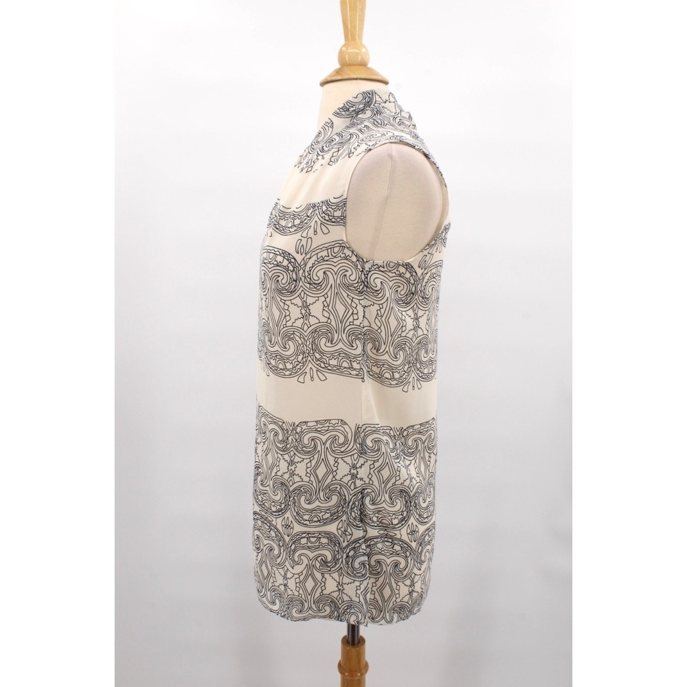 CAbi 3091‎ Scrollwork Sleeveless Blouse XS V-Neck - Picture 3 of 12